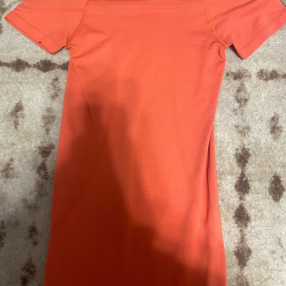 lulu orange hip length shirt